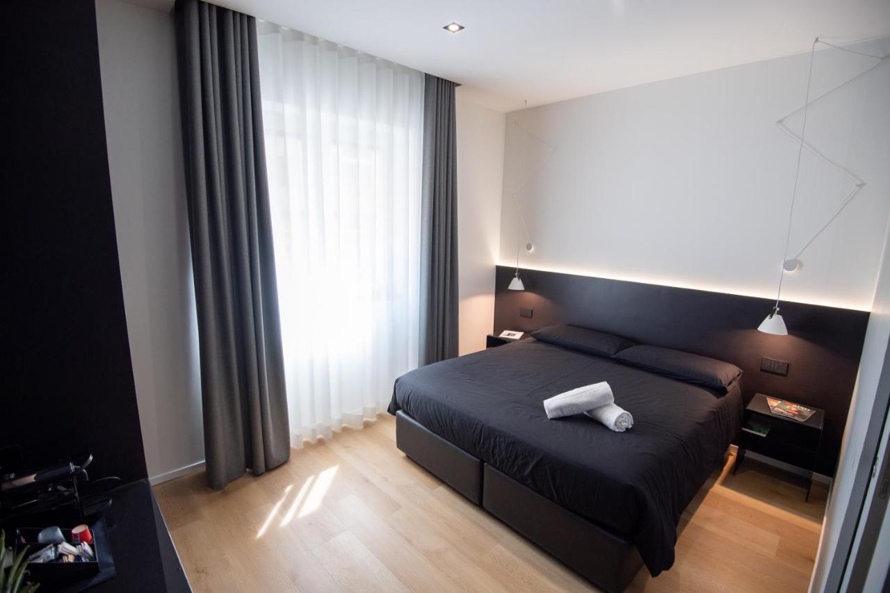 Contemporaneamente 147 - Modern & Comfort Rooms Bari Eksteriør bilde